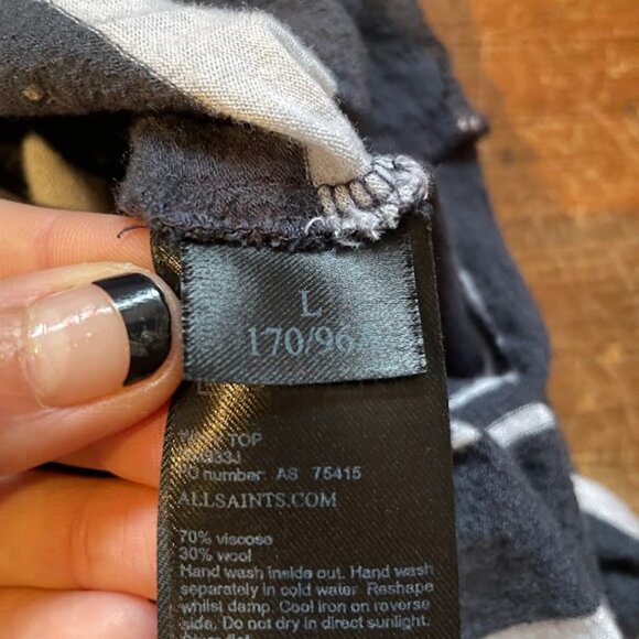 All Saints destructed tee - Picture 7 of 7